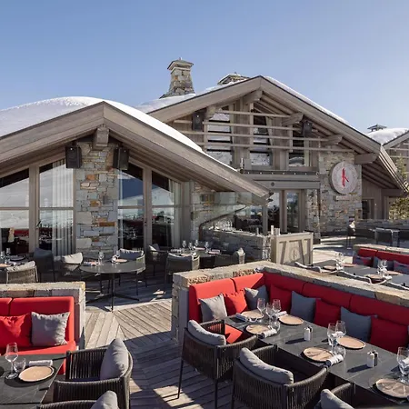 Le K2 Altitude 酒店 5*