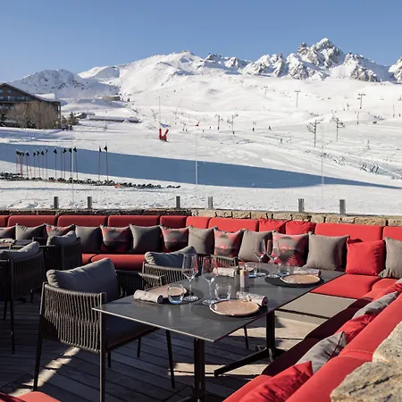Le K2 Altitude 5* Κουρσεβέλ