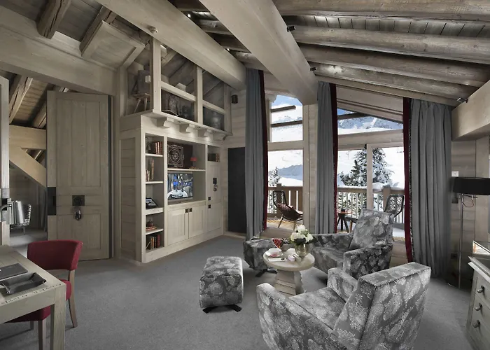 Le K2 Altitude Hotel 5*