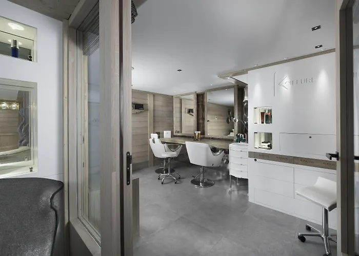 Le K2 Altitude Hotel 5*