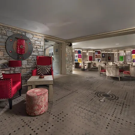 Hotel Le K2 Altitude Courchevel