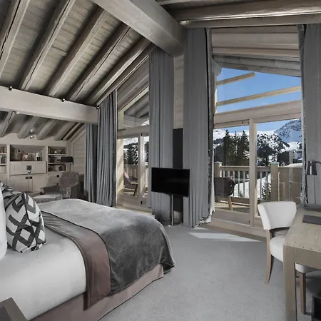 Le K2 Altitude Hotel 5*