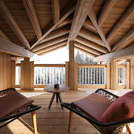 Le K2 Altitude Hotel 5*