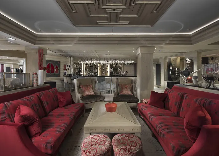 Hotell Le K2 Altitude 5*